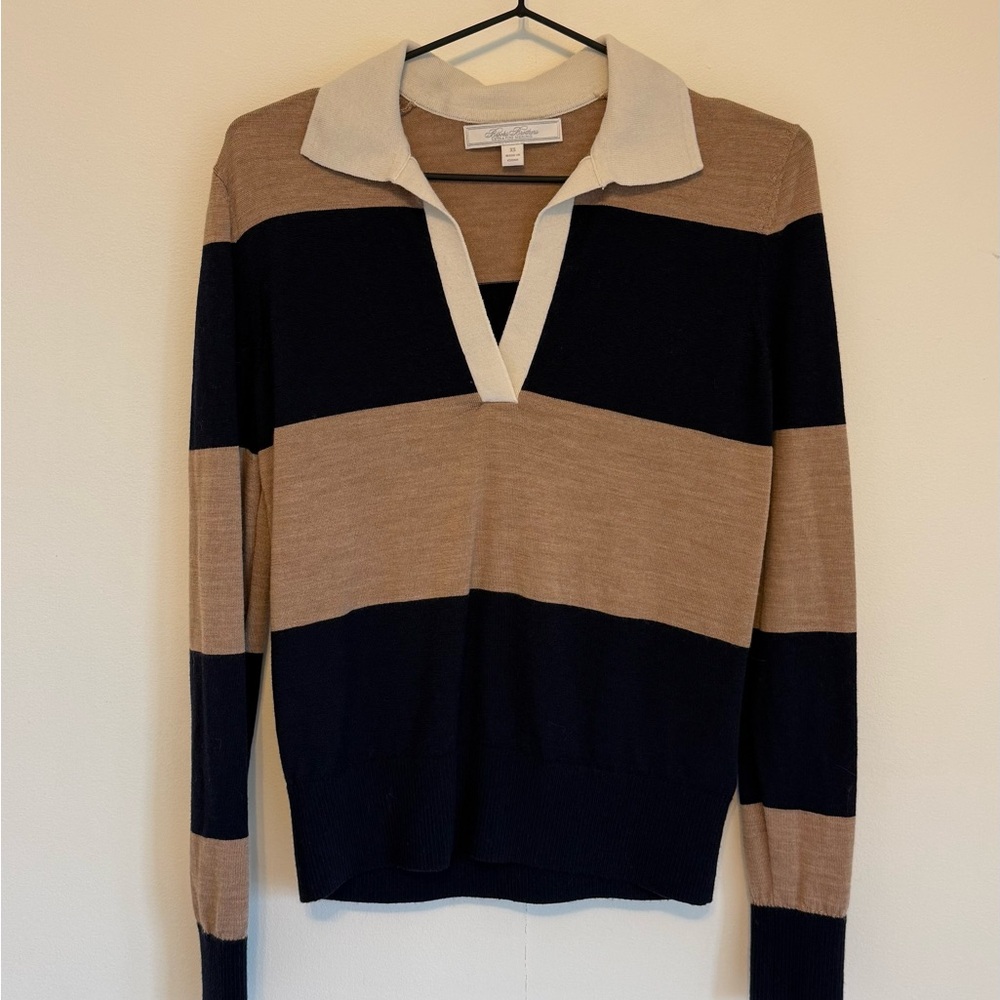 Brooks Brothers Navy and Tan Striped Polo Sweater with Cream Collar - XS